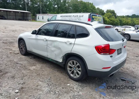 2013 BMW X1 xDrive28I из США, поврежденный, VIN WBAVL1C59DVR88315
